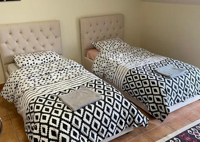 Istanbul Bed and breakfast Tirana